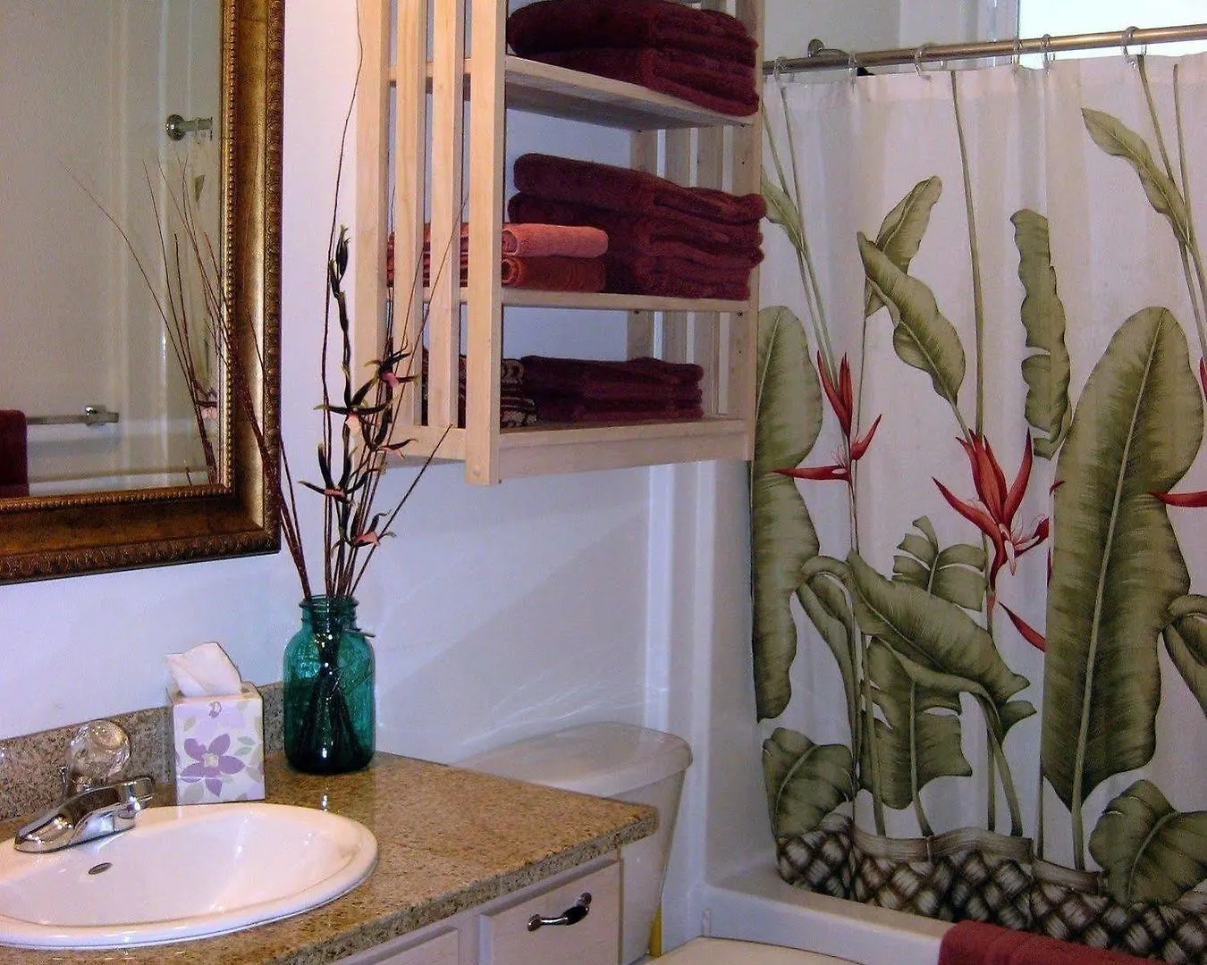 Holiday home Keaau Place
